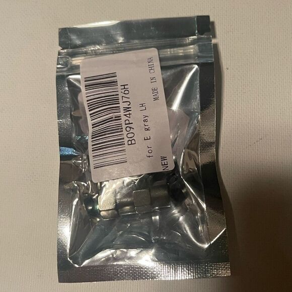 Land Rover valve Stem caps in Gray set of 4 NWT - Picture 4 of 4